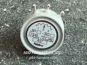 JP-30 135Ω